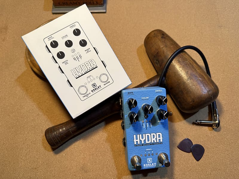 Keeley Hydra Stereo Reverb & Tremolo