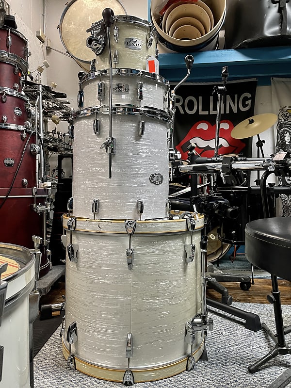 Pearl EXR/Vision Kit 10",14"snr,16" and 22x18 Kick Reverb