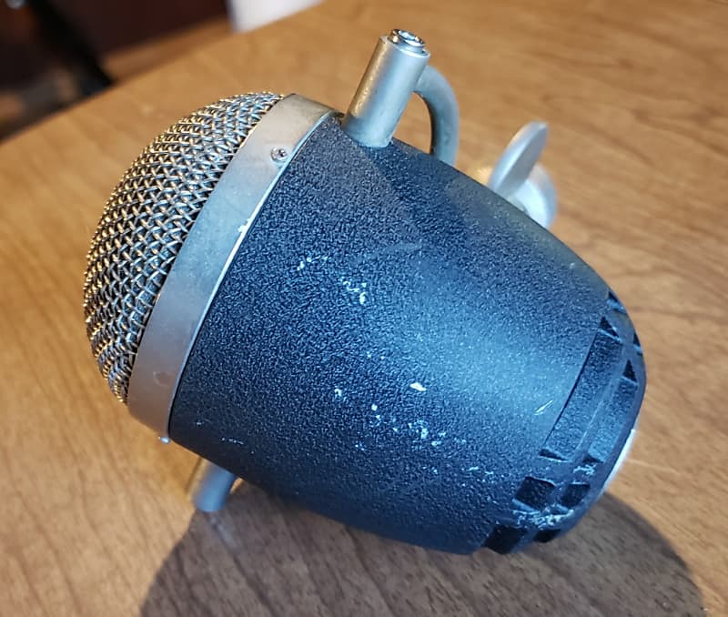 Electro-Voice Blue Raven dynamic mic