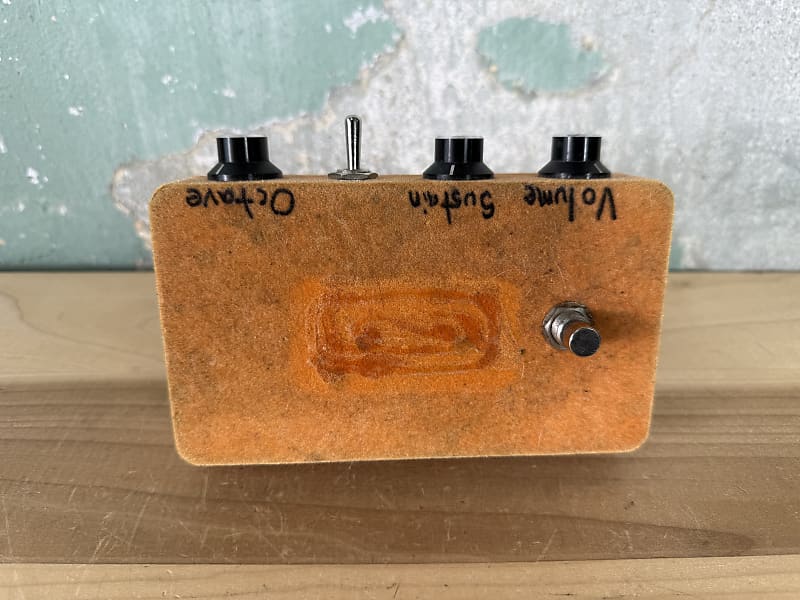 Warm Audio Foxy Tone Box