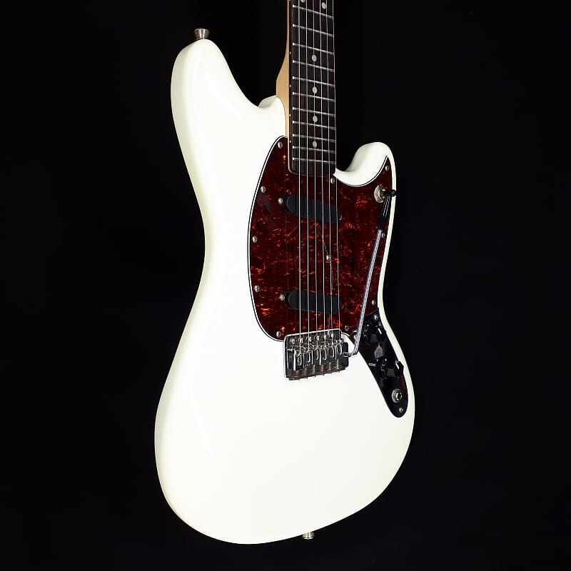 Bacchus バッカス BMS-1R Mustang ホワイト
