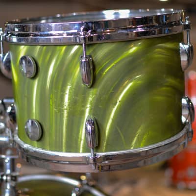 Immagine 1960s Gretsch "Rock 'n Roll" Olive Satin Flame Drum Kit - 7