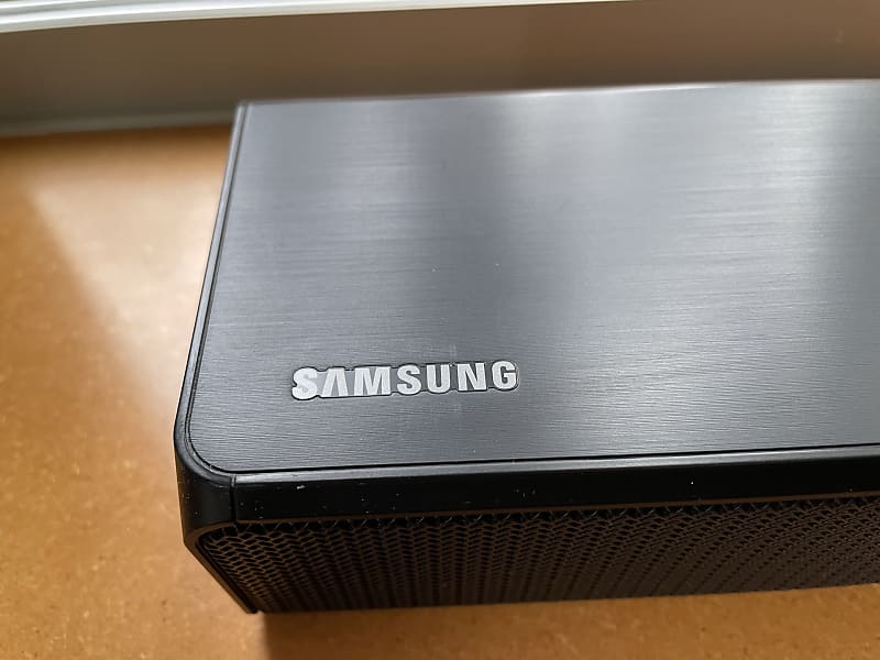 Samsung HW-T550/ZA 2021 - Black image 1