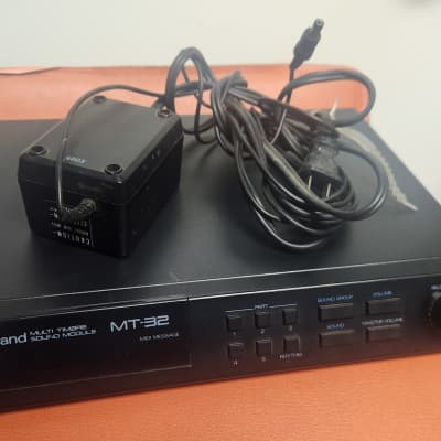 Roland Multi Timbre Sound Module MT-32 Synthesizer Synth