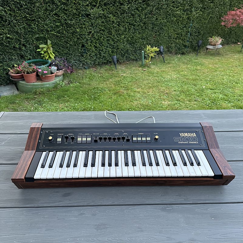 ステージキーボード　ヤマハ　SK10 USED Yamaha SK-10 analog synth SK10 Worldwide shipment U1572