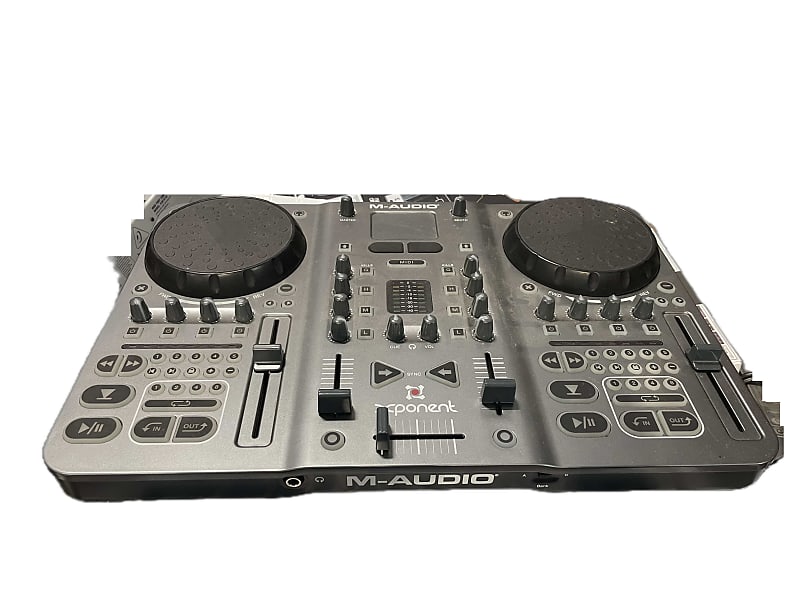 MAudio Xponent DJ Mixer Reverb