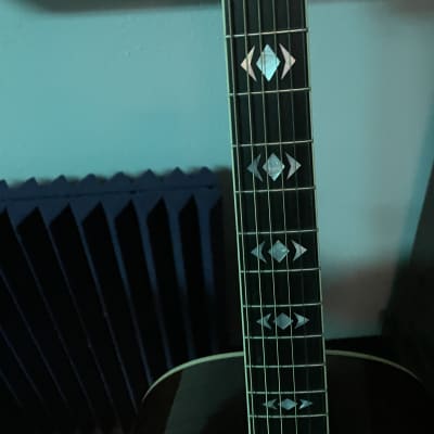 Gibson  75th anniversary advanced jumbo acoustic guitar  2011 Sunburst image 5