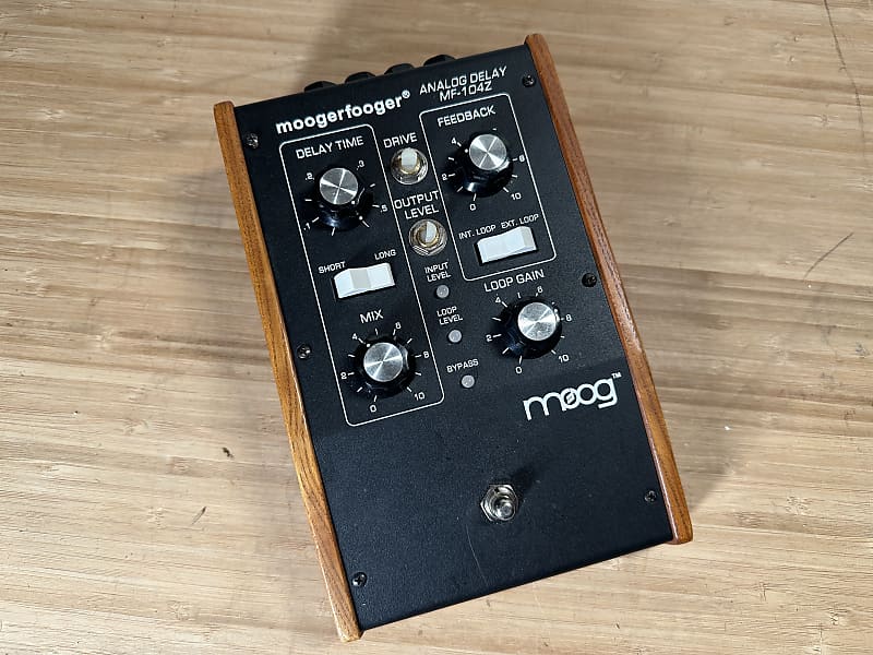 Moog MF-104Z Moogerfooger Analog Delay | Reverb