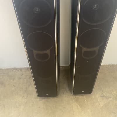 Kef speakers tower and center  Q series 2010 Grey image 9