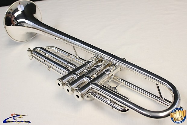 Getzen Canadian Brass Silver Trumpet OHSC Very Good Playing Condition 26816