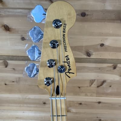Fender Player Plus Precision Bass - Cosmic Jade image 3