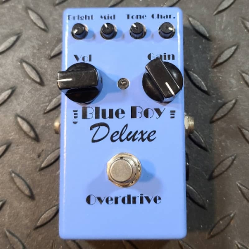 MI Audio Blue Boy Deluxe Overdrive Boost Bright Mids Character Blues