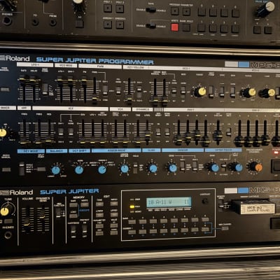 Roland MKS-80 Super Jupiter Rackmount Sound Module with MPG-80 Programmer 1984 - 1989 - Black