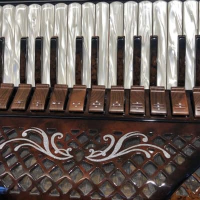 BELTUNA SPIRIT IV 120P GHV Classic Accordion - Ebony image 4