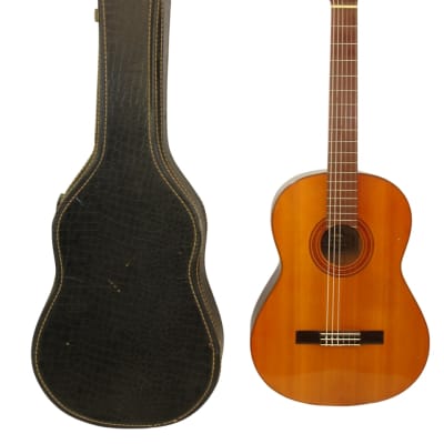 Vintage Yamaha G-50A Classical Acoustic Guitar, Natural w/ Chipboard Case