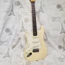 Fender Standard Stratocaster '95 Vintage White Left Hand Set Up For Right Hand Nice Petina Hendrix
