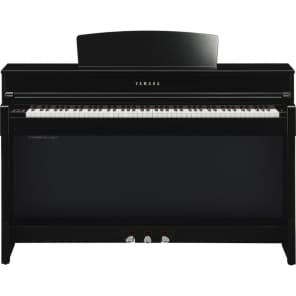 Yamaha CLP-545 Clavinova 88-Key Digital Piano