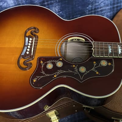 BRAND NEW!! 2024 Gibson SJ-200 SJ200 J200 J-200 Standard Autumnburst Authorized Dealer! Warranty! 5.5 lbs In Stock! G02222 for sale