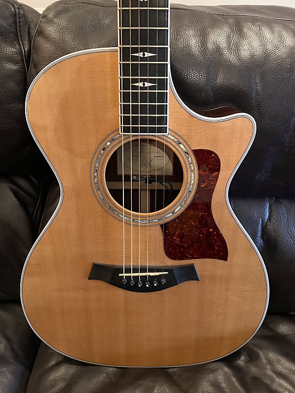 名機　美音　Taylor 812c アコースティックギター 　FISHMAN 名機 美音 Taylor 812C アコースティックギター テイラー