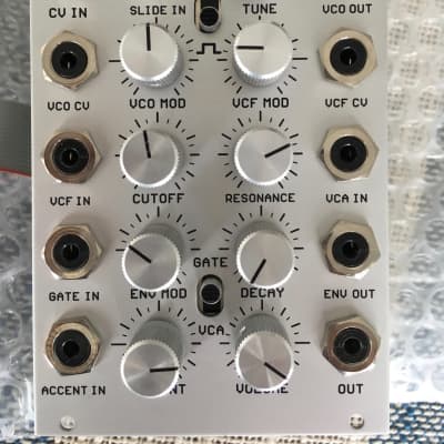 ACIDLAB M303 Synth Voice VCO/VCA/VCF/ENV eurorack module | Reverb