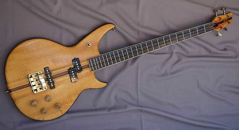 Vintage Daion Power XX Bass Guitar 80s Yamaki Japan + Case