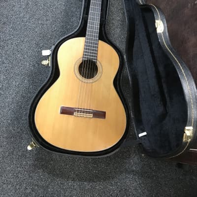 Alvarez by Kazou Yairi CY130 classical guitar conquistador model handcrafted in Japan 1973 very good for sale