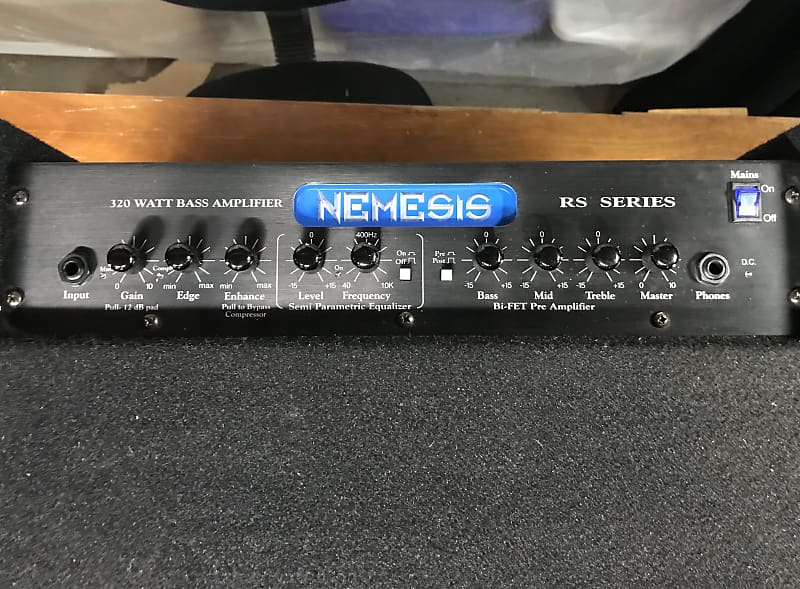 Eden Amplification Nemesis 320 1x15 Combo Bass Amp Black