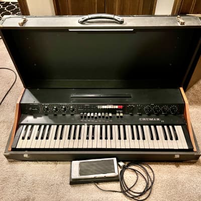 Crumar T1 Vintage Organ Analog Synthesizer Keyboard - w/ case & pedal