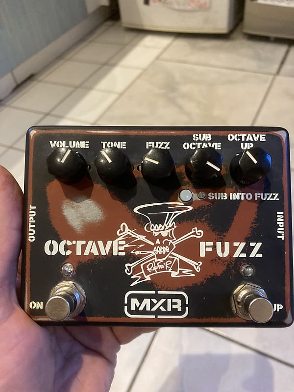 MXR SF01 Slash Octave Fuzz