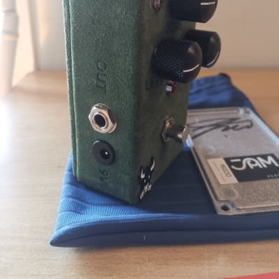 JAM Pedals Octaurus LTD 2023 - Olive Drab Suede image 17