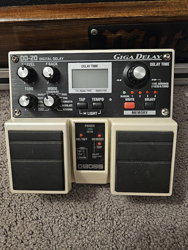 Boss DD-20 Giga Delay