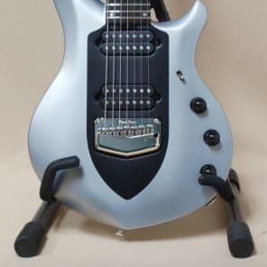 Music Man John Petrucci Majesty 7 String in Silver Lining
