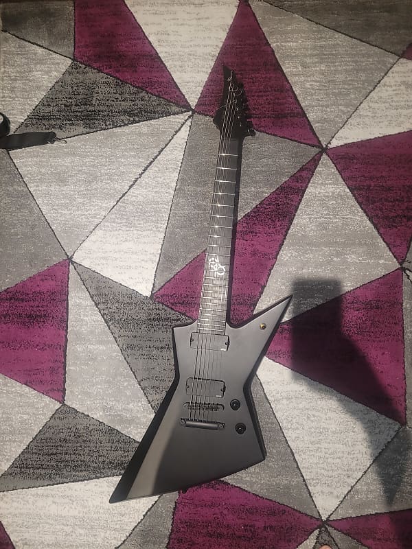 Solar Guitars E2.7C 7 String Explorer Emg Pickups 2021 - | Reverb