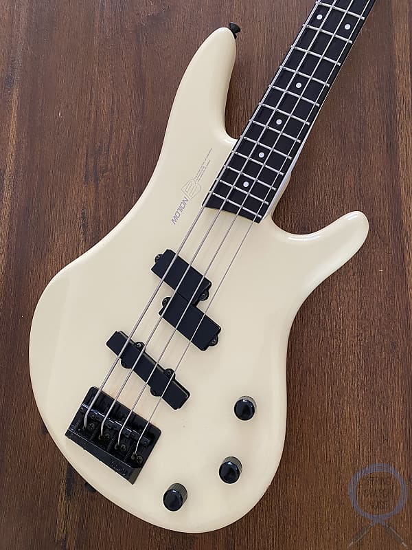 Yamaha MB IIIR, Motion B Bass, 1989, White, Rare Model | Reverb