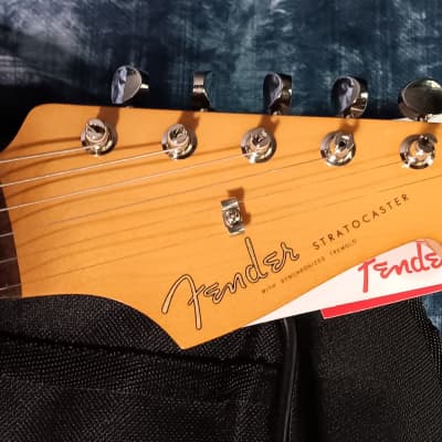 Brand New! Fender Vintera II '60s Stratocaster Electric Guitar - Lake Placid Blue Fender Vintera II '60s Stratocaster - Lake Placid Blue - 7.7 lbs - Authorized Dealer image 2