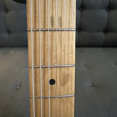 Fender Standard Stratocaster with Maple Fretboard 2000 - Brown Sunburst image 5