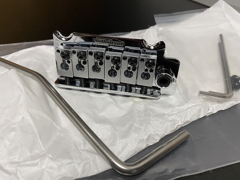 Wilkinson Locking Tremolo Bridge - WVS 130 CR