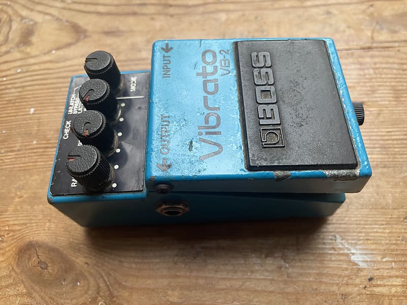 Boss VB-2 Vibrato | Reverb UK