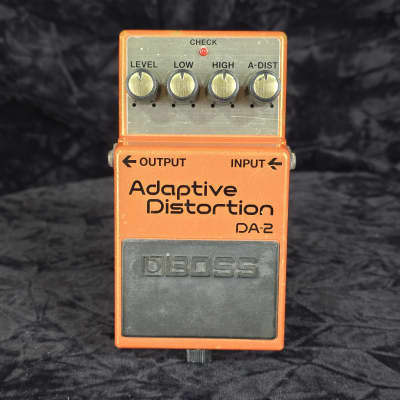 Boss DA-2 Adaptive Distortion | Reverb