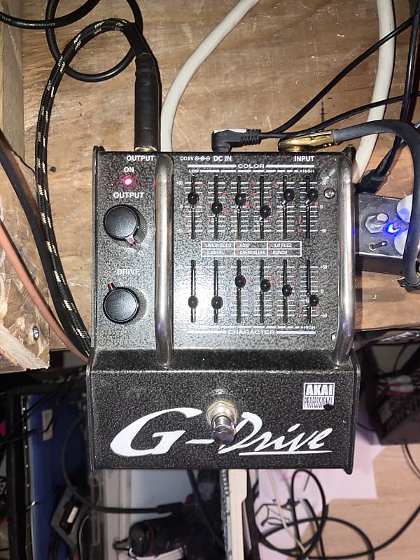 Akai Professional G-Drive D2G Equalized Distortion - Made in