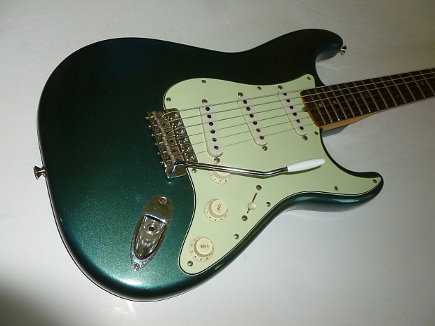 Sherwood shop green strat