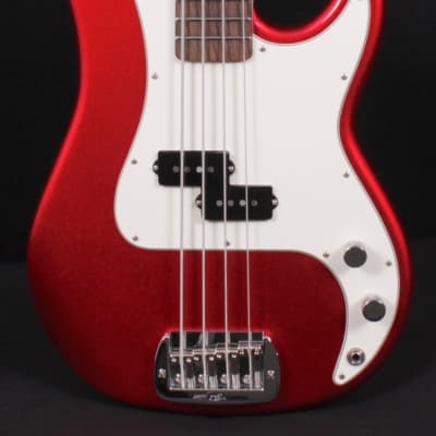 G&L LB-100 Bass USA Candy Apple Red Metallic image 3