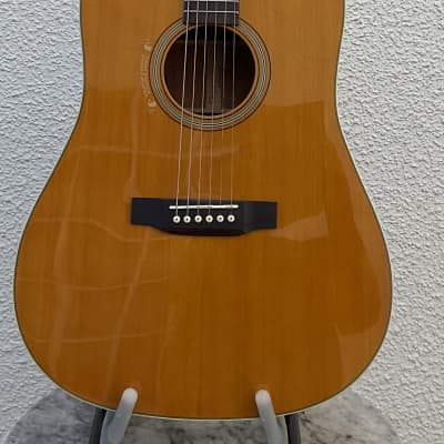 Norman EXPEDITION NAT SOLID SPRUCE PARLOR SG ISYST - NATURAL