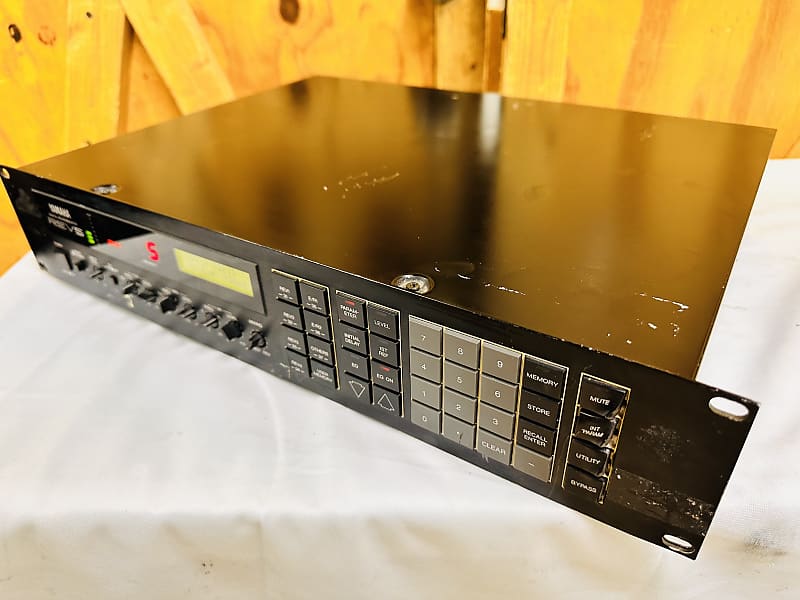 Yamaha REV5 Digital Reverberator REV 5 Reverb - Please Read