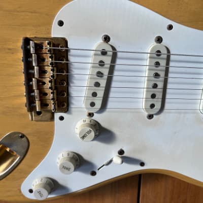Fender Stratocaster Custom Edition 40th anniversary. Japan RARE! image 9