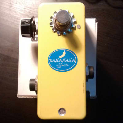 Bananana Effects Growl 567 Ring Modulator | Reverb