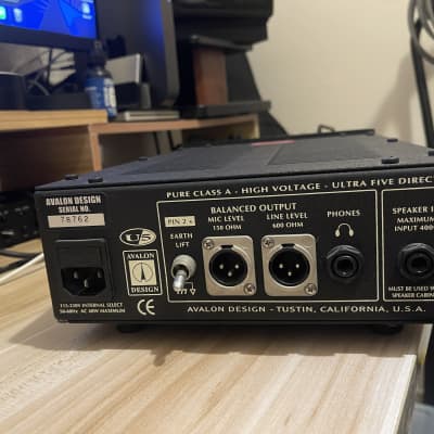 Avalon U5 Direct Box / Instrument Preamplifier 2010s Avalon U5 Direct Box / Instrument Preamplifier 2010s