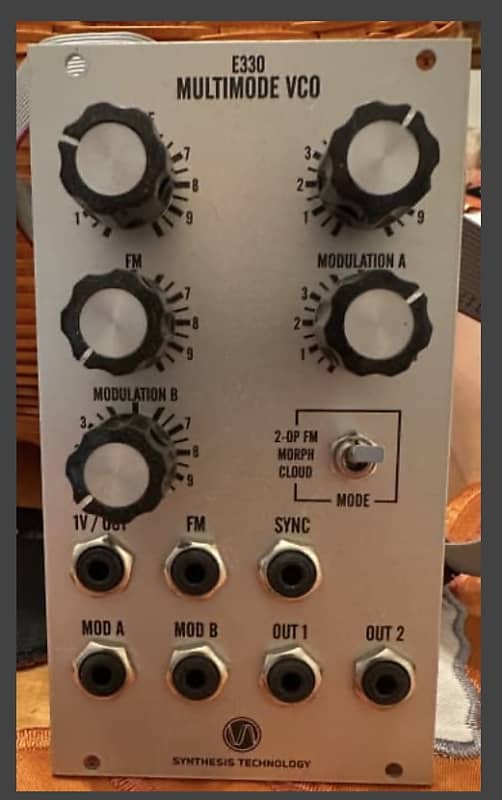 Synthesis Technology e330 Multimode VCO