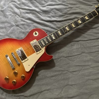 ギター Burny RLG-55 Cherry Sunburst Burny RLG-50 Cherry Sunburst Made in Japan LP Type Solid