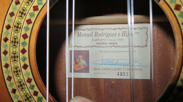 Manuel Rodriguez E Hijos Caballero 11 Bubinga Classical Guitar Made In  Spain Solid Cedar Top